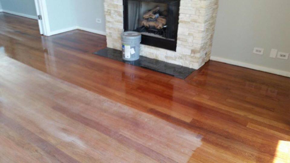 Varnishing floors Customfloors4you